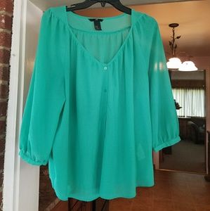 ❣Flowy Green Top❣